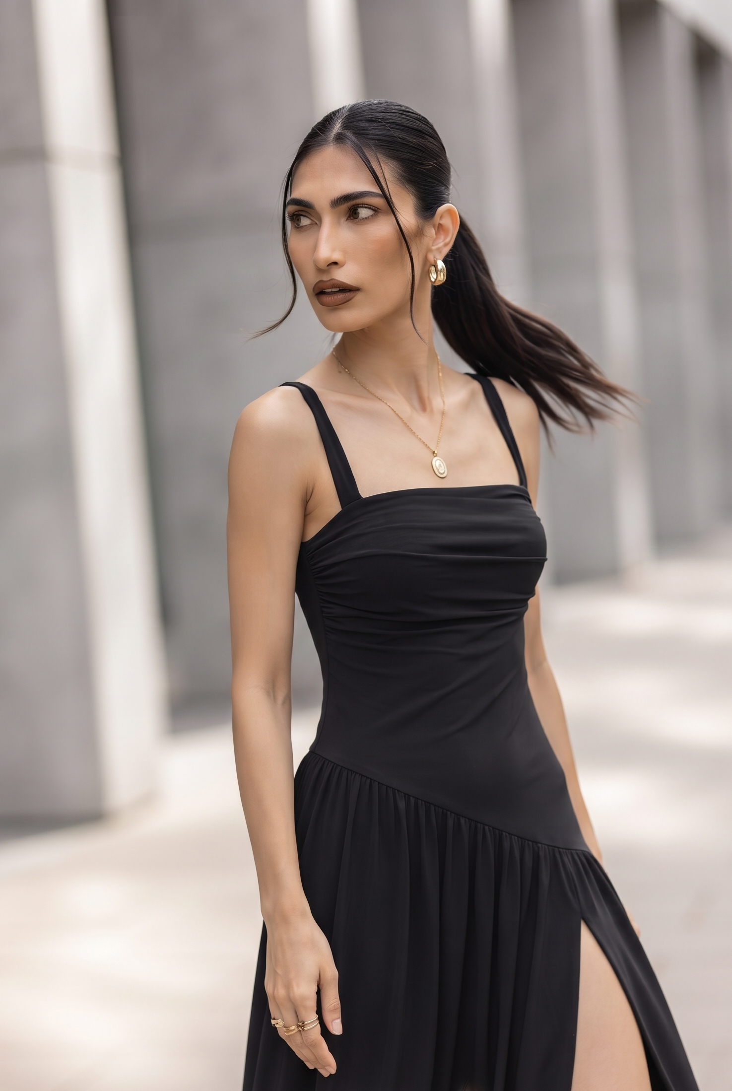 HIGH-SLIT RUCHED MAXI DRESS-thumbmail-7