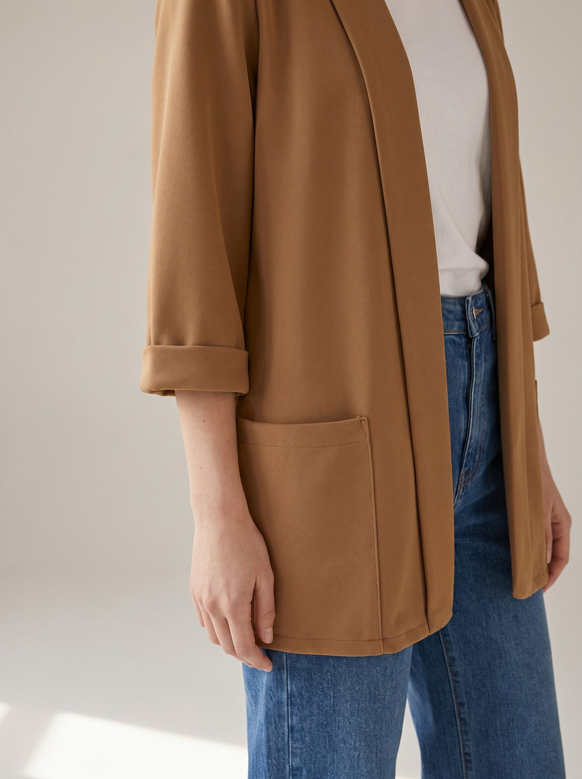 BLAZER APERTO CON COLLO A SCIALLE Cammello - dettaglio - IRONICA
