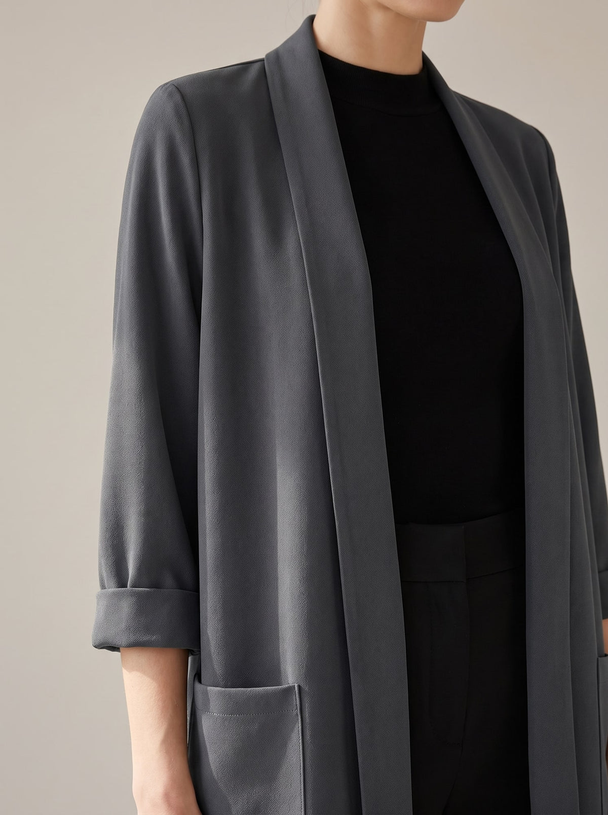 BLAZER APERTO CON COLLO A SCIALLE Grigio Scuro - dettaglio - IRONICA