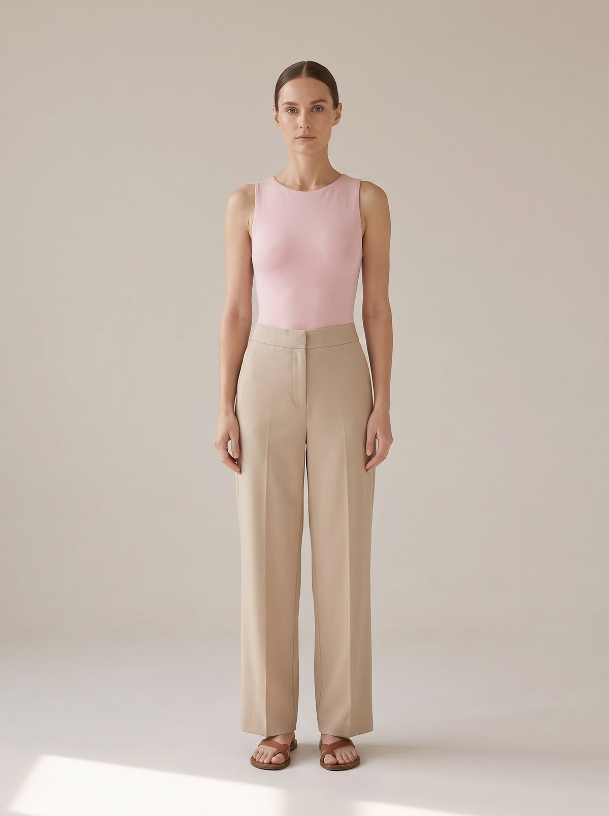 BODY CON SCOLLO ALL'AMERICANA Rosa Chiaro - indossato - IRONICA