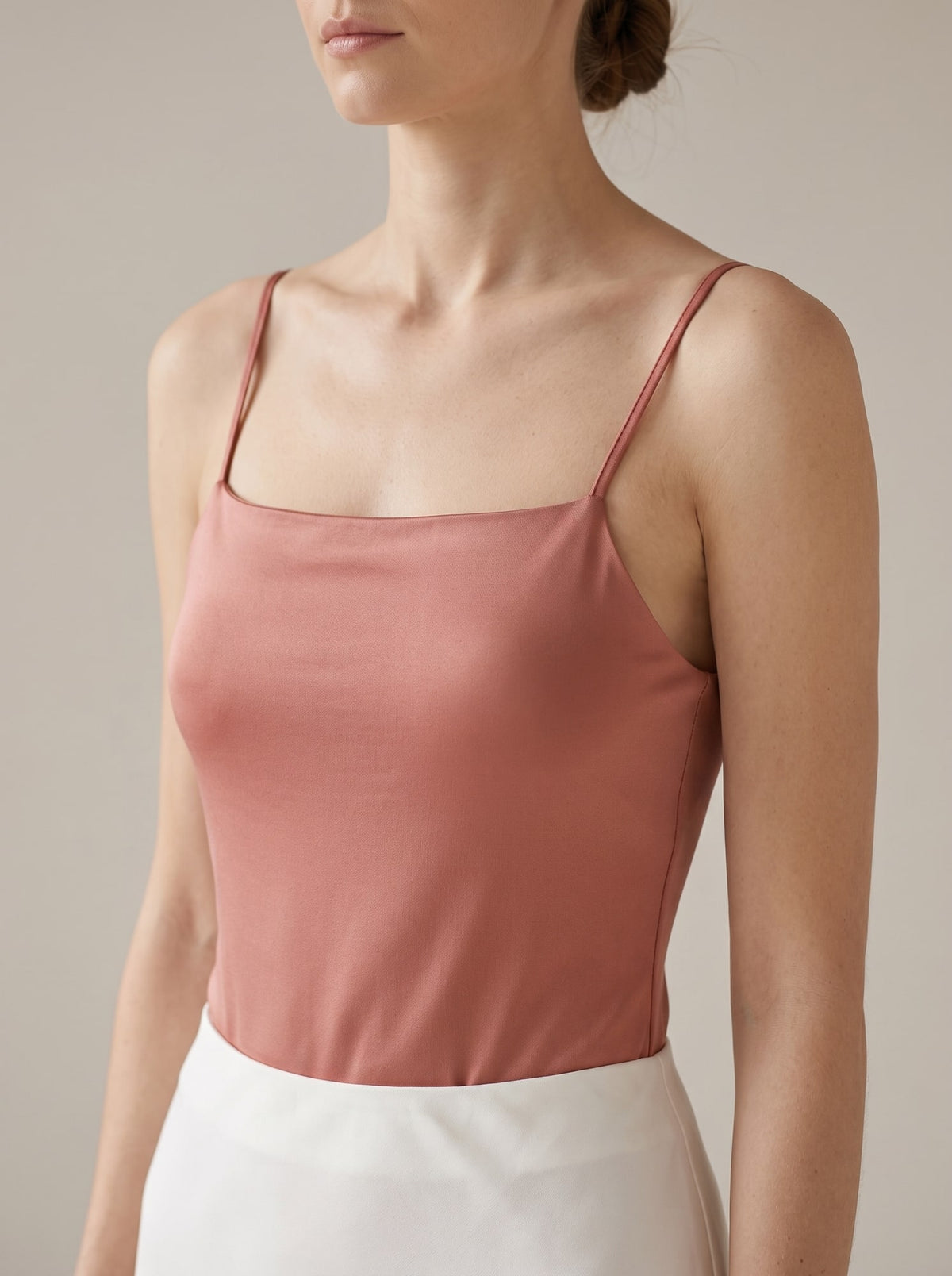 BODY SATINATO CON BRETELLE Blush Pink - dettaglio - IRONICA