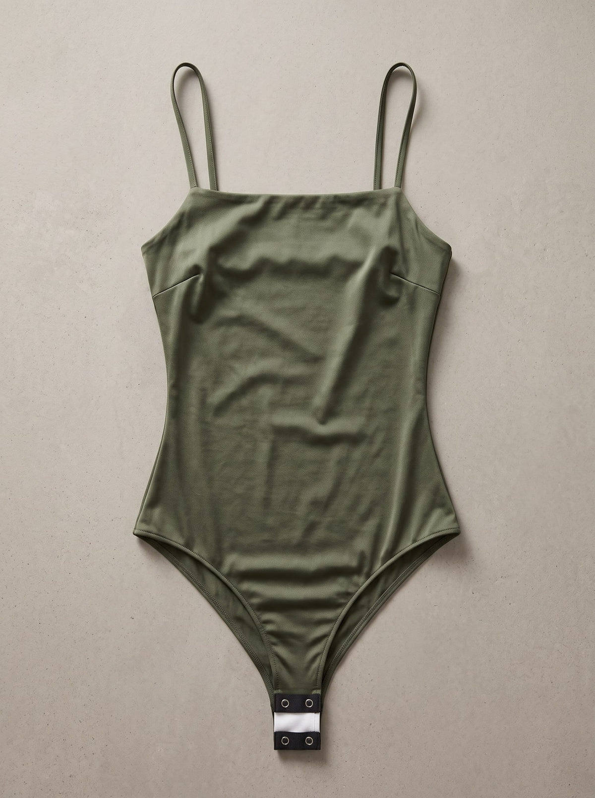 BODY SATINATO CON BRETELLE Militare - still life - IRONICA