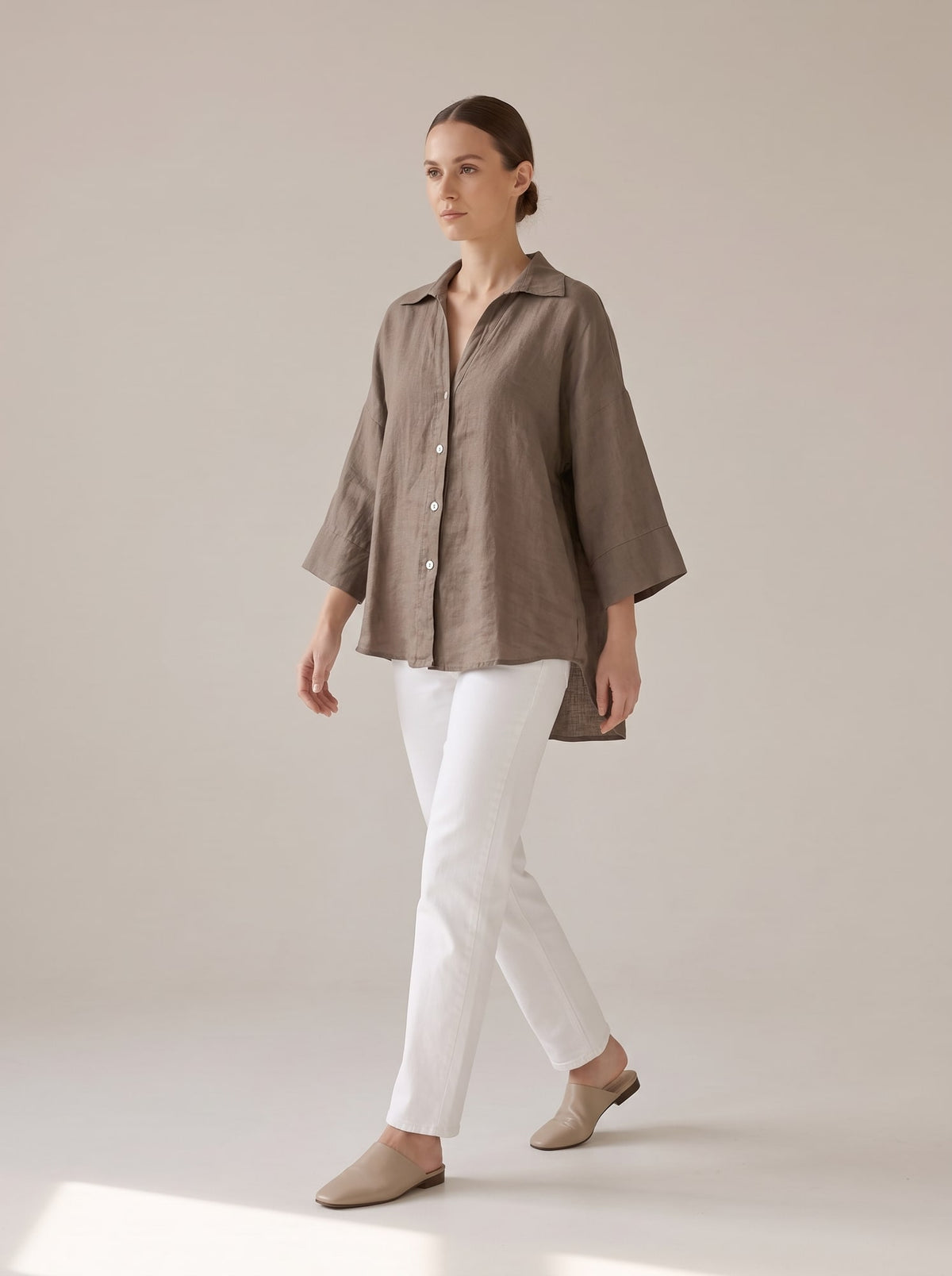 CAMICIA OVERSIZE IN LINO Fango - in movimento - IRONICA