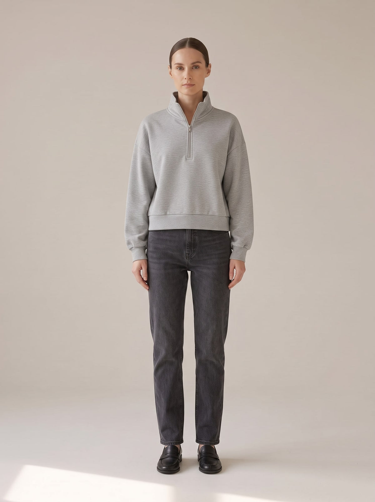 FELPA CROP CON CERNIERA Grigio - indossato - IRONICA