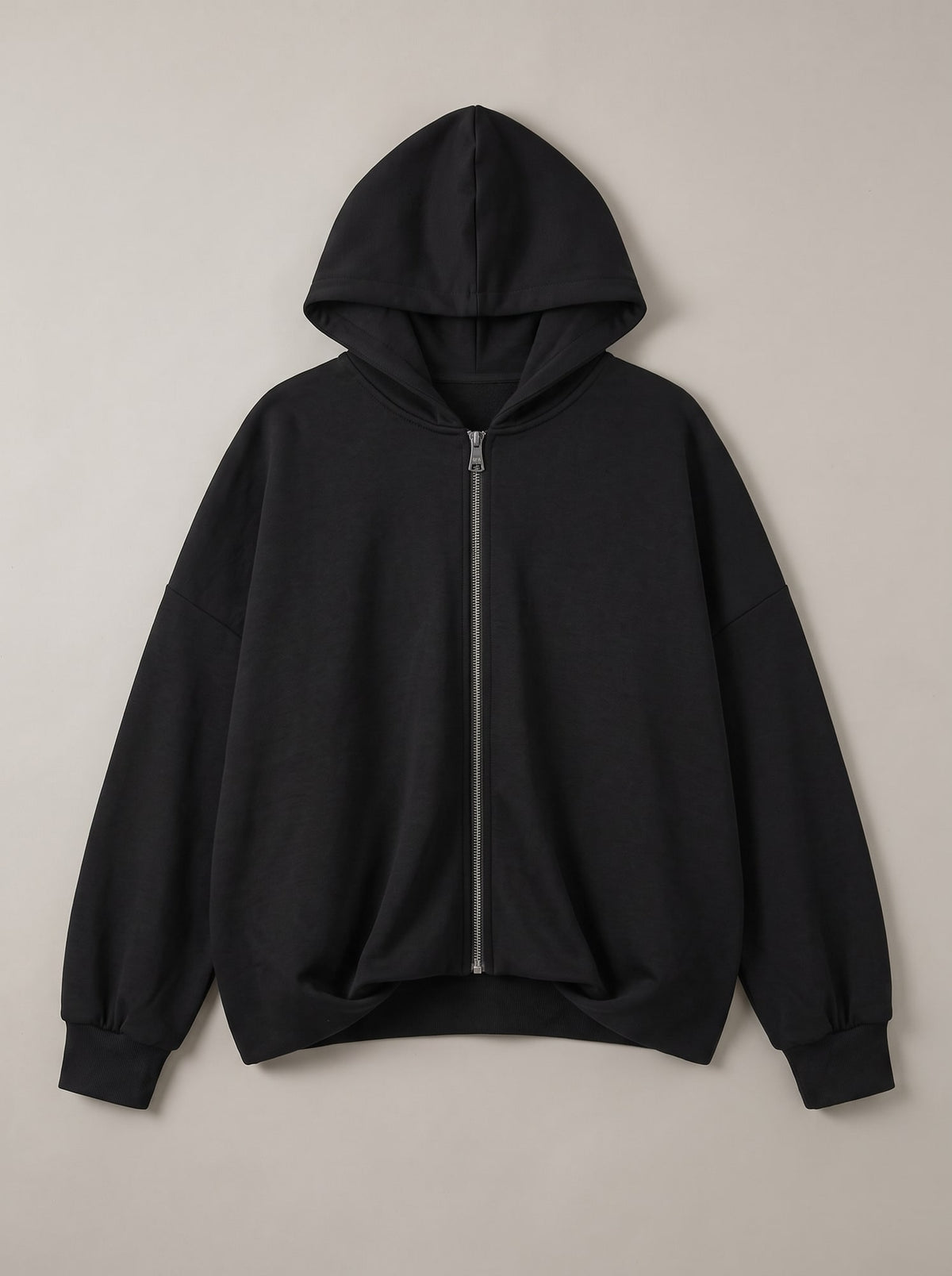 FELPA OVERSIZE CON CAPPUCCIO Nero - still life - IRONICA