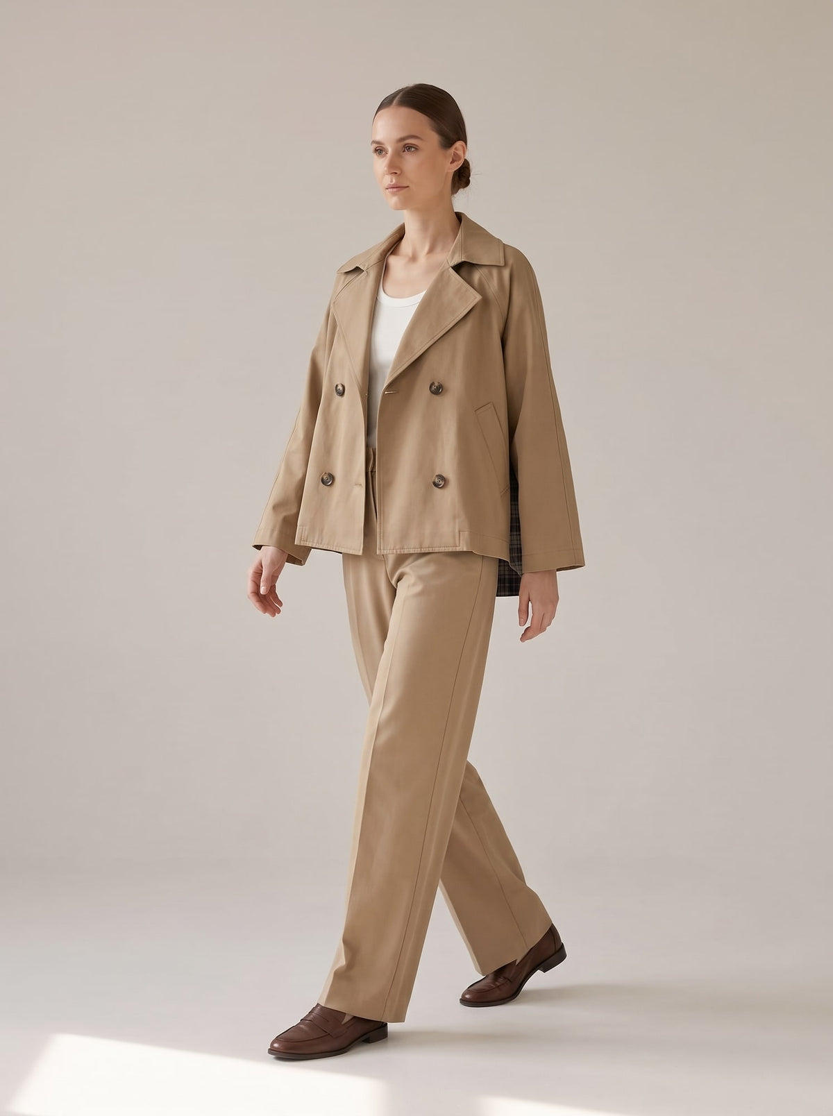 GIACCA CROPPED DOPPIOPETTO CON RETRO A QUADRI Beige - in movimento - IRONICA