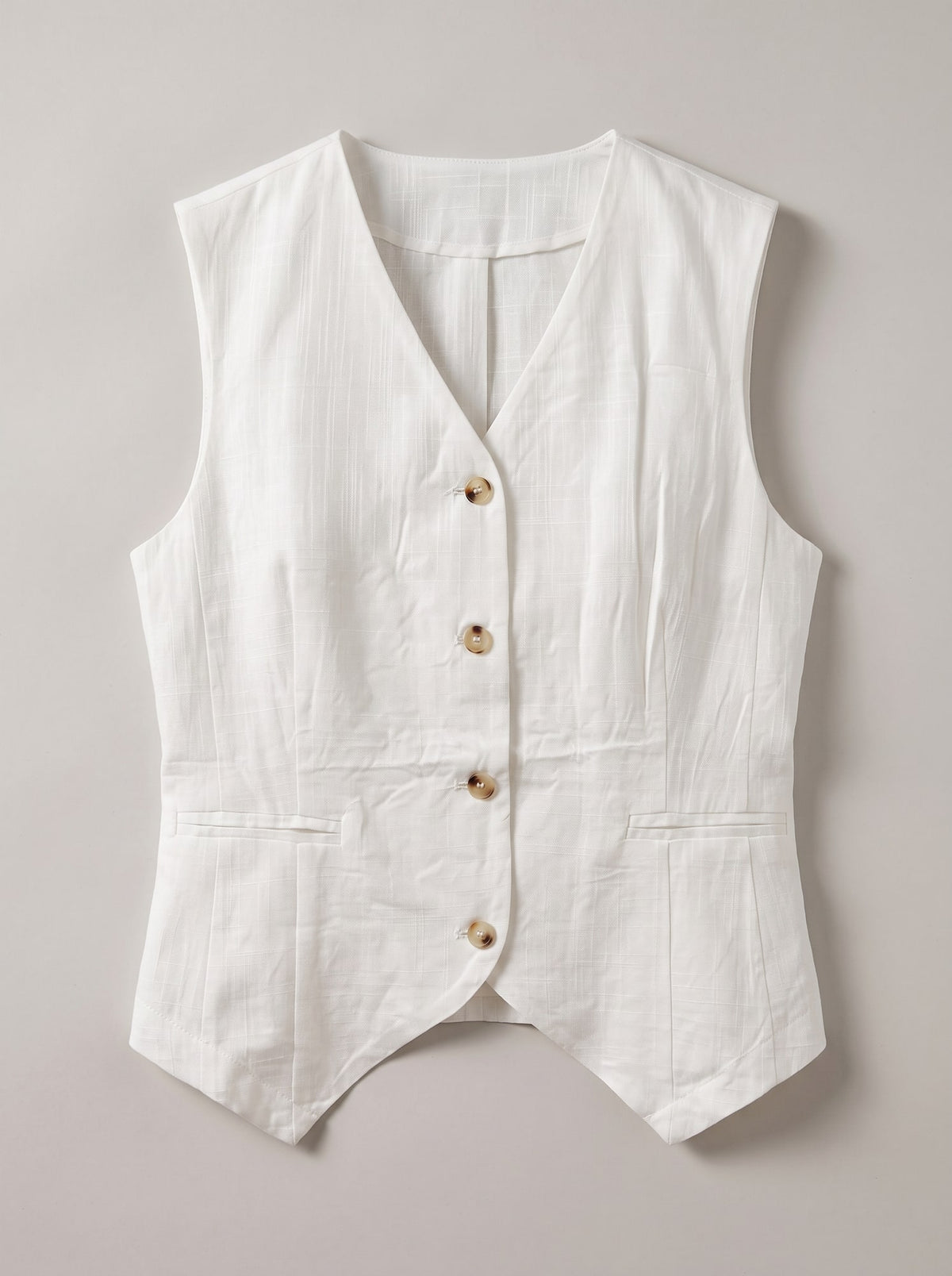 GILET SARTORIALE CON SCOLLO A V Bianco - still life - IRONICA