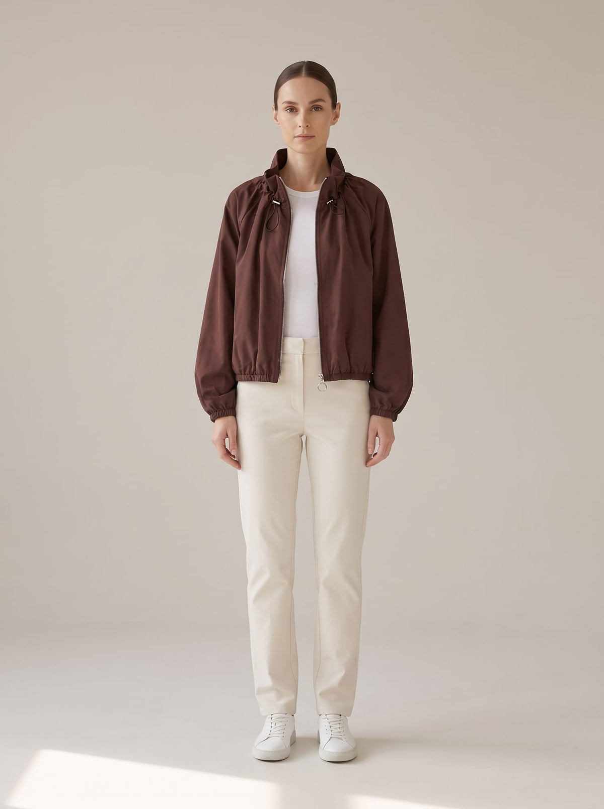 GIUBBOTTO CON ZIP E COULISSE Burgundy - indossato - IRONICA