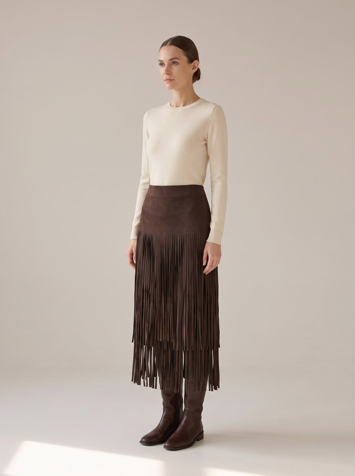 GONNA CON FRANGE EFFETTO SUEDE Moro - indossato - IRONICA