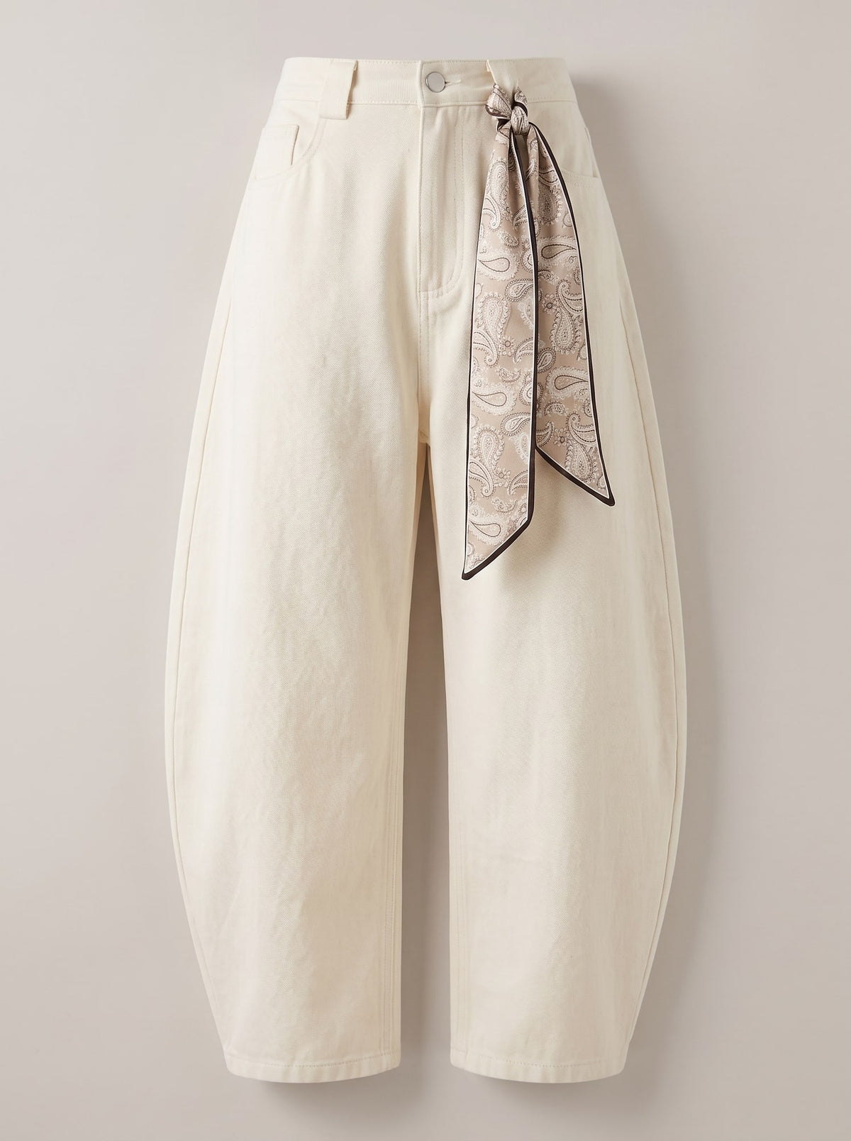 JEANS BAGGY CON FOULARD Avorio - still life - IRONICA