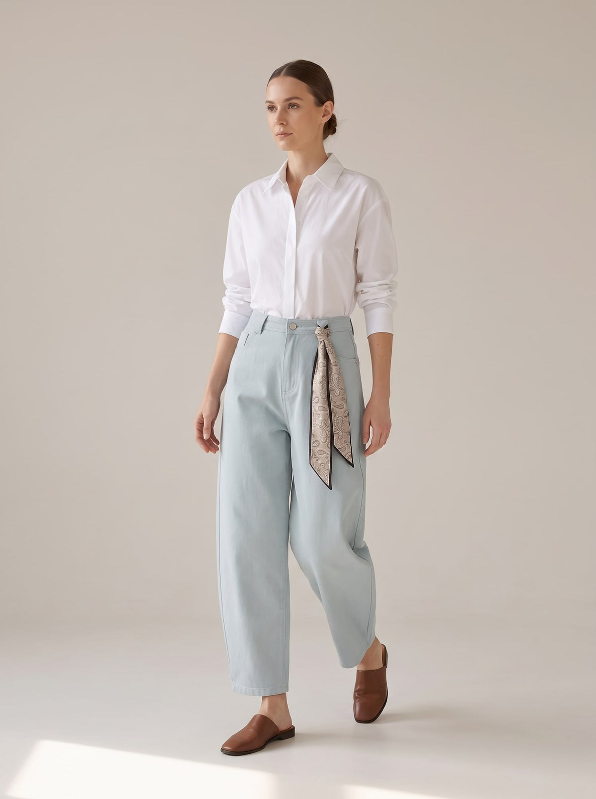 JEANS BAGGY CON FOULARD Celeste - in movimento - IRONICA