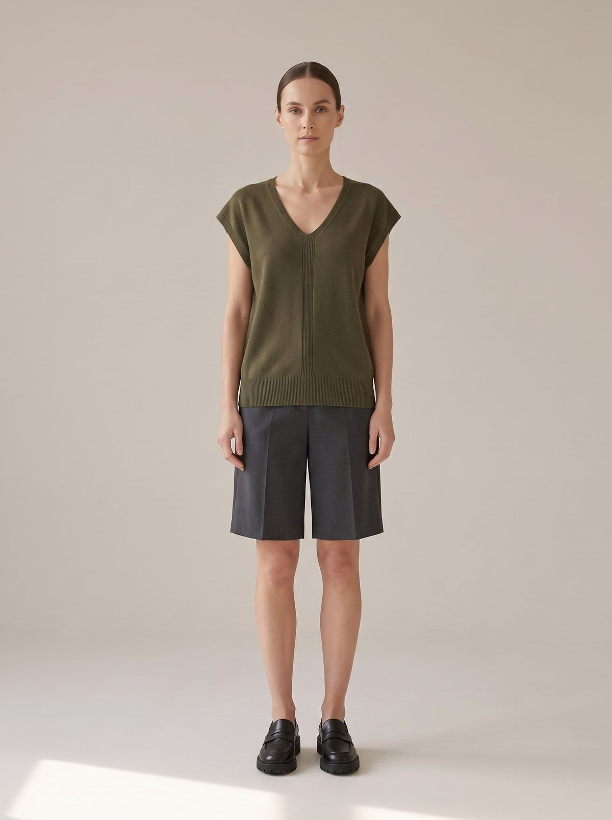 MAGLIA A COSTINE CON SCOLLO A V Fango - indossato - IRONICA