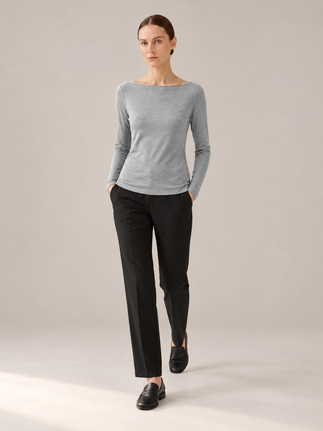 MAGLIA MISTO CASHMERE Grigio chiaro - movimento - IRONICA