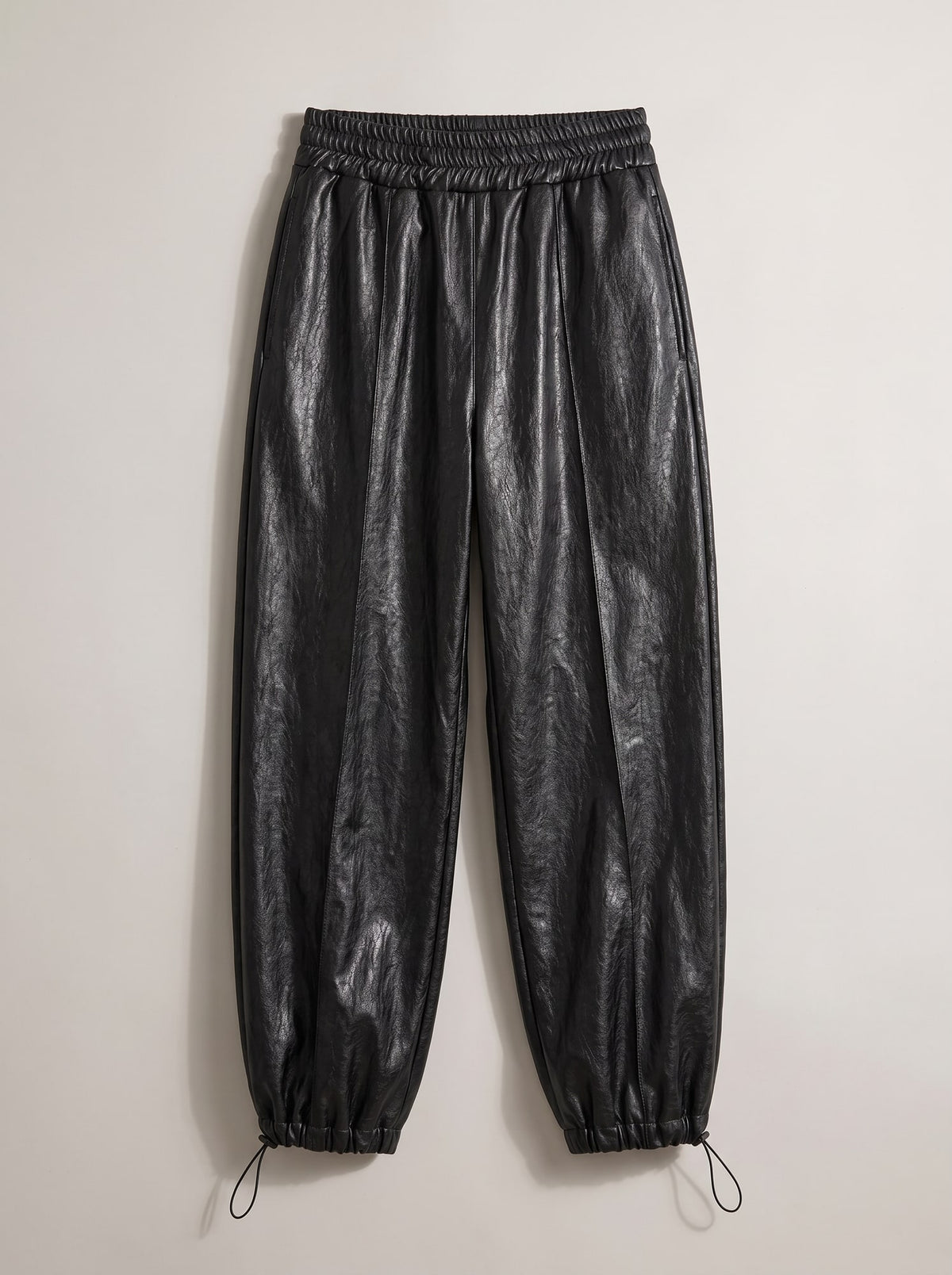 PANTALONE EFFETTO PELLE CON COULISSE Nero - still life - IRONICA
