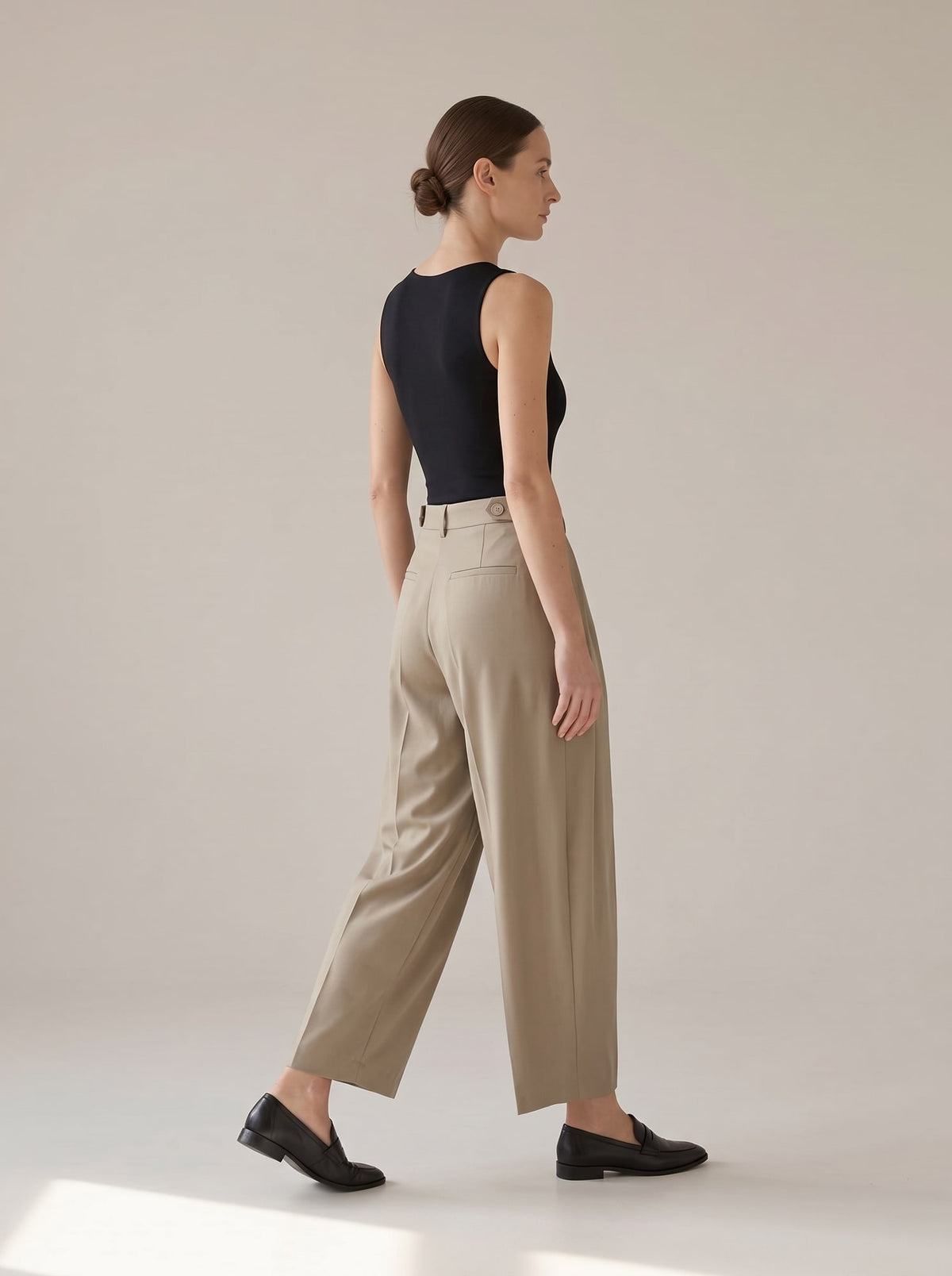 PANTALONI DRITTO CON PINCES Beige - in movimento - IRONICA
