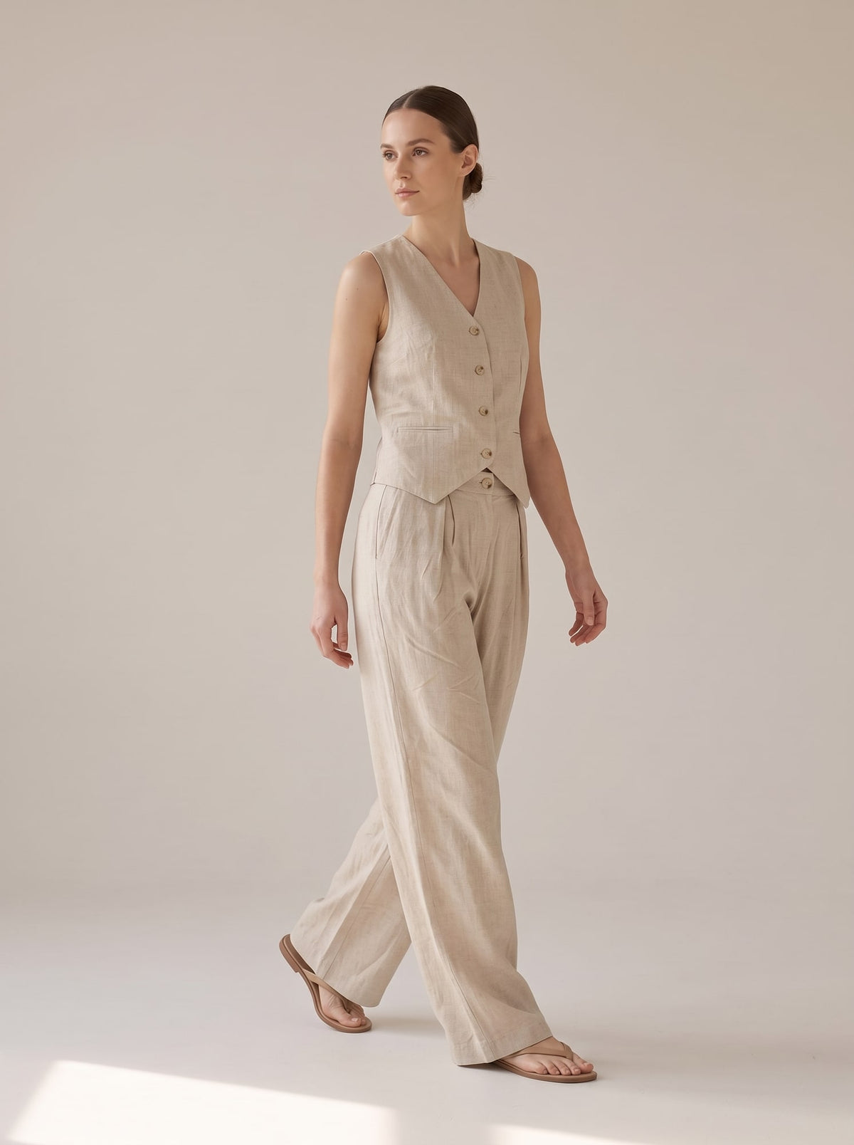 PANTALONI WIDE LEG CON PINCES Beige - in movimento - IRONICA