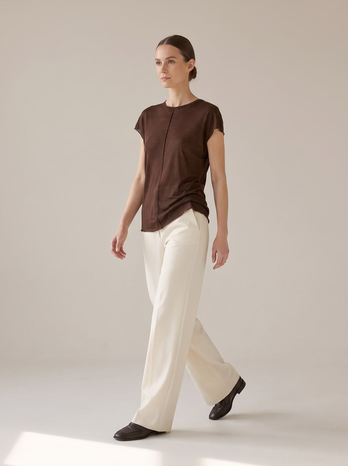 T-SHIRT FLUIDA IN TENCEL E LANA Moro - in movimento - IRONICA