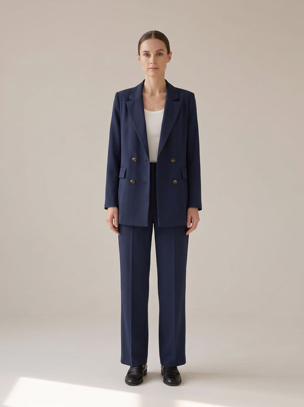TAILLEUR CON GIACCA DOPPIOPETTO Blu - indossato - IRONICA