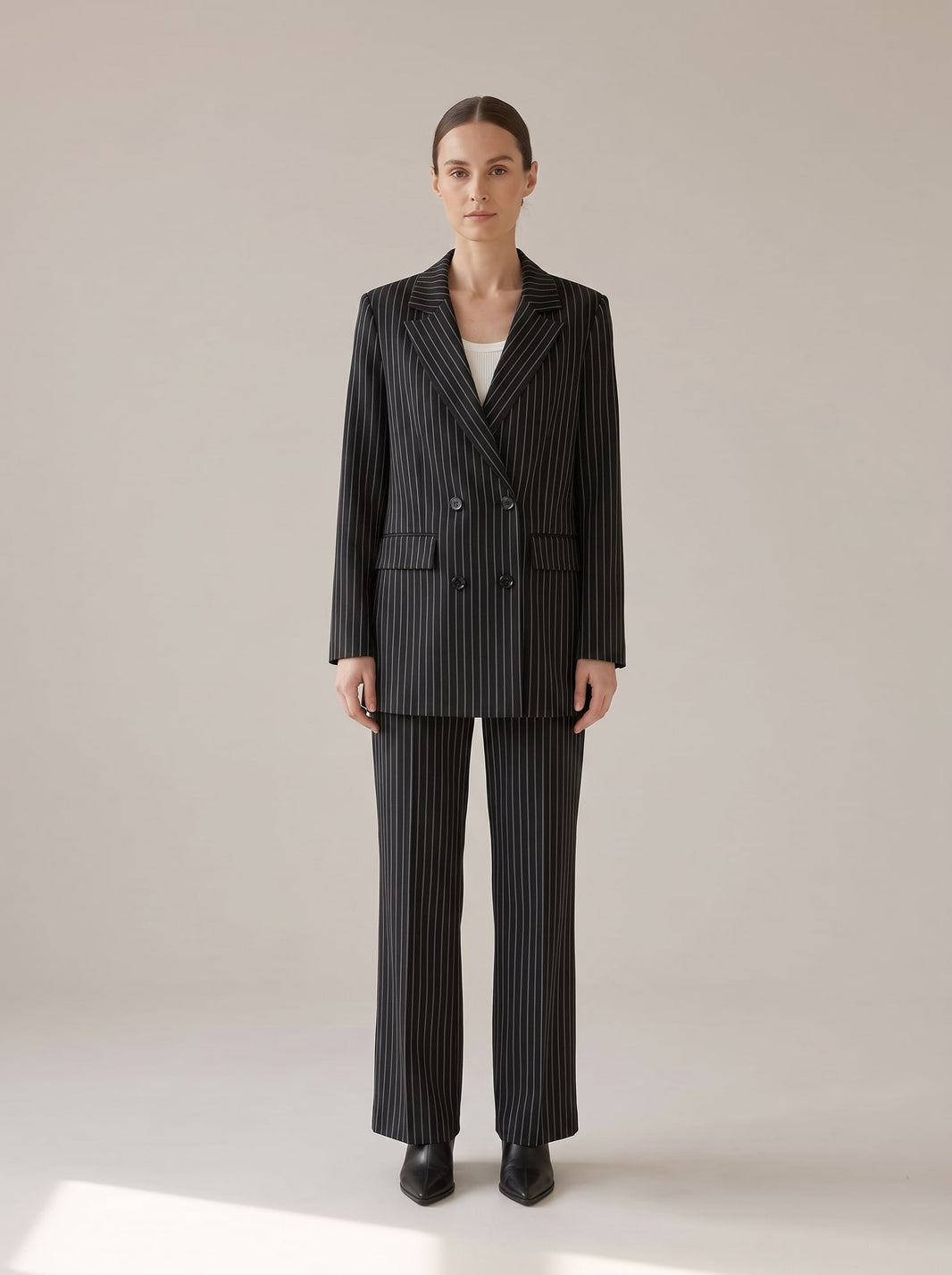 TAILLEUR OVERSIZE GESSATO Nero - indossato - IRONICA