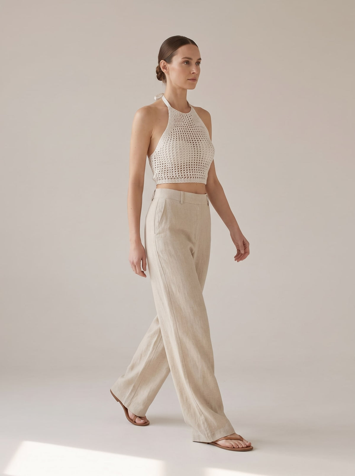 TOP CROPPED IN MAGLIA TRAFORATA Bianco - in movimento - IRONICA