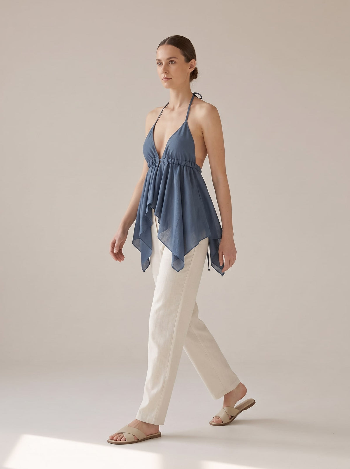 TOP HALTER ASIMMETRICO Polvere - in movimento - IRONICA